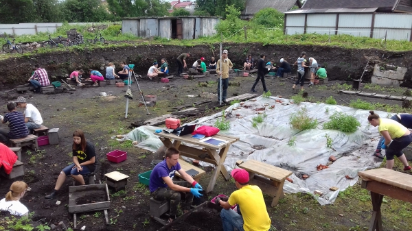 Первые находки Новгородской археологической экспедиции в полевом сезоне 2016 года
