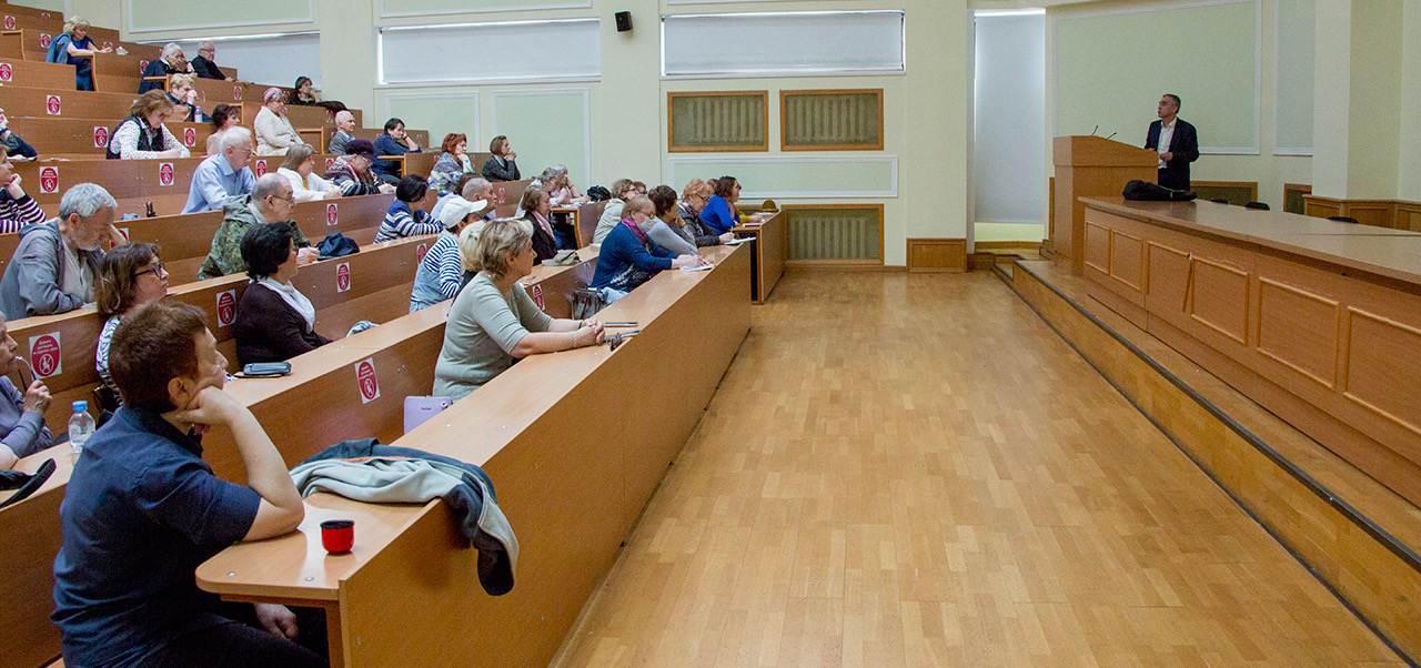 Лекция А.Ю. Ватлина "Враги, партнеры, союзники: Советская Россия и Германия в 1918–1922" в рамках проекта "Московское долголетие" Лекция А.Ю. Ватлина "Враги, партнеры, союзники: Советская Россия и Германия в 1918–1922" в рамках проекта "Московское долголетие"