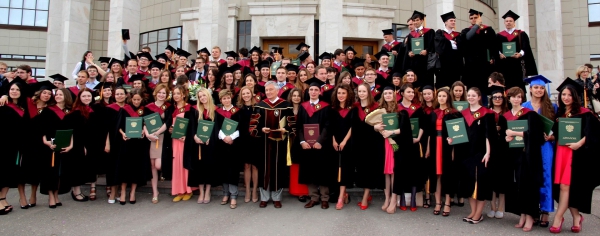 Вручение дипломов выпускникам исторического факультета МГУ (17 июня 2015)