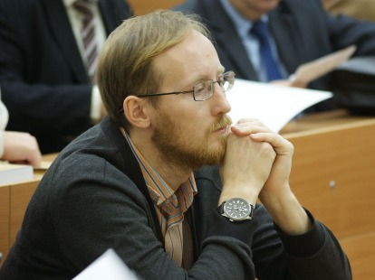 102.jpg