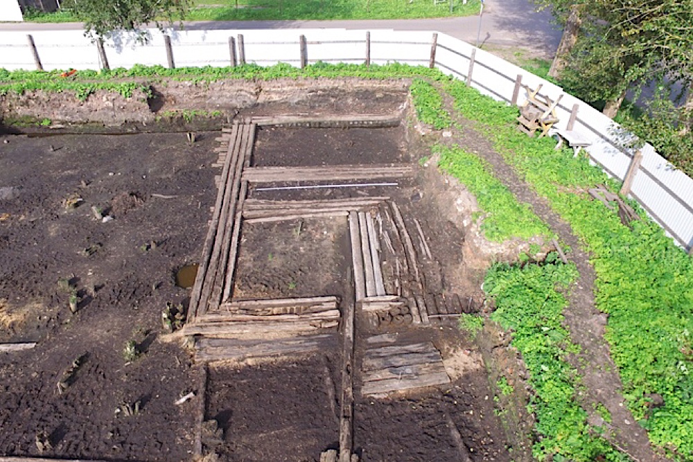 Археологи восстановили историю дома, который нашли на Троицком раскопе в Великом Новгороде 