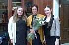 2016 год Н.В. Козлова (в центре) и выпускницы магистратуры А.Жиборкина и М.Гузакова